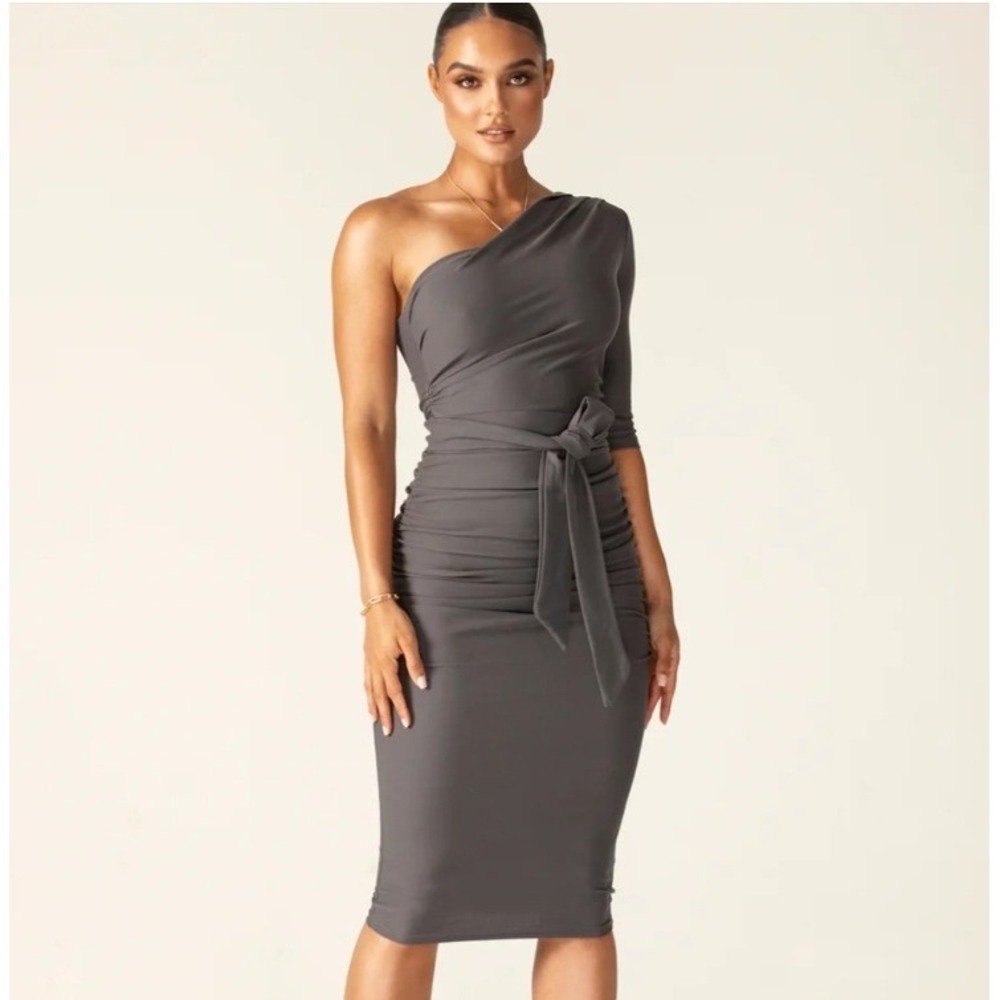 Alieva Gray One Shoulder Ruched Ponte Bodycon Belted Midi Dress XL